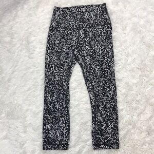 Lululemon Align Crop *21" Chirasu Black